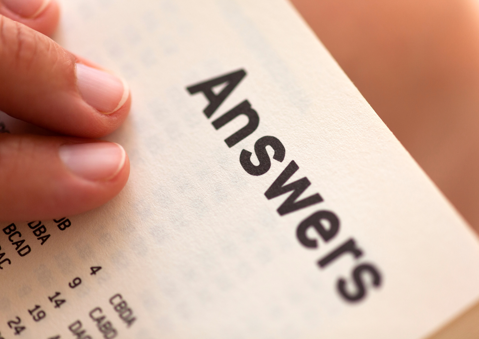 Đọc Lại Đáp Án và Kiểm Tra